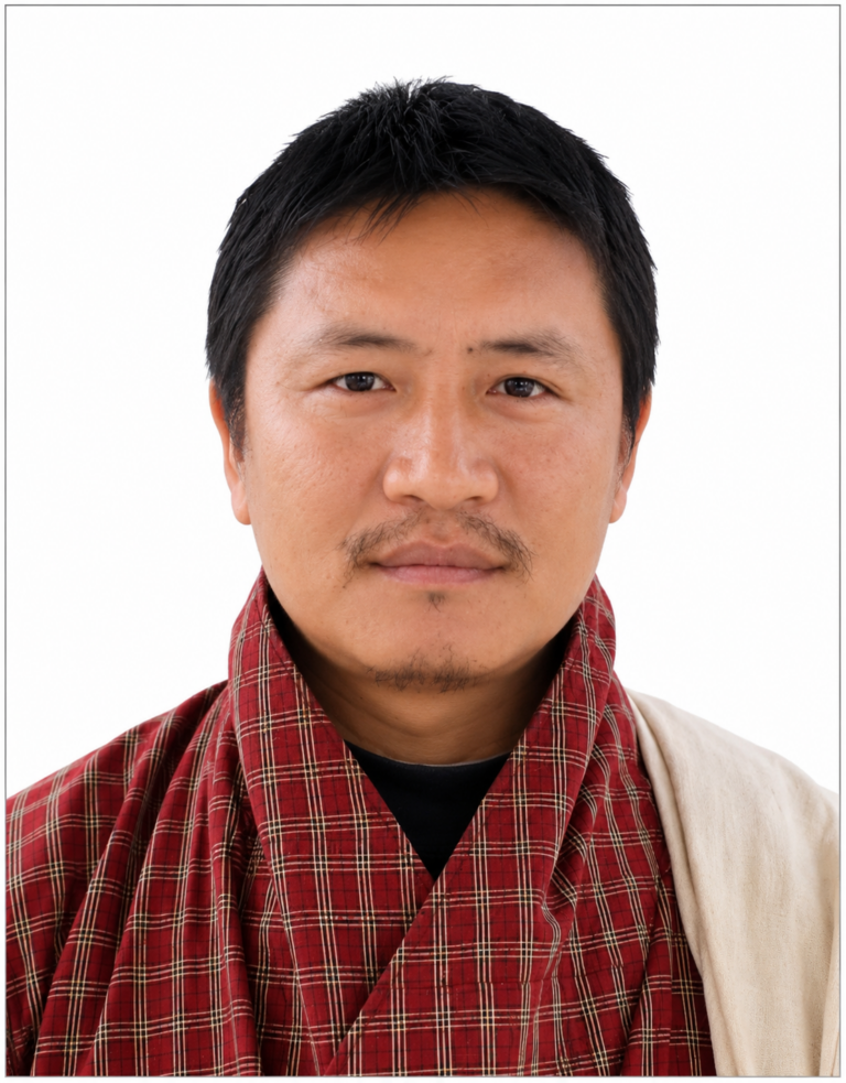 Gem Tshering, Mongar